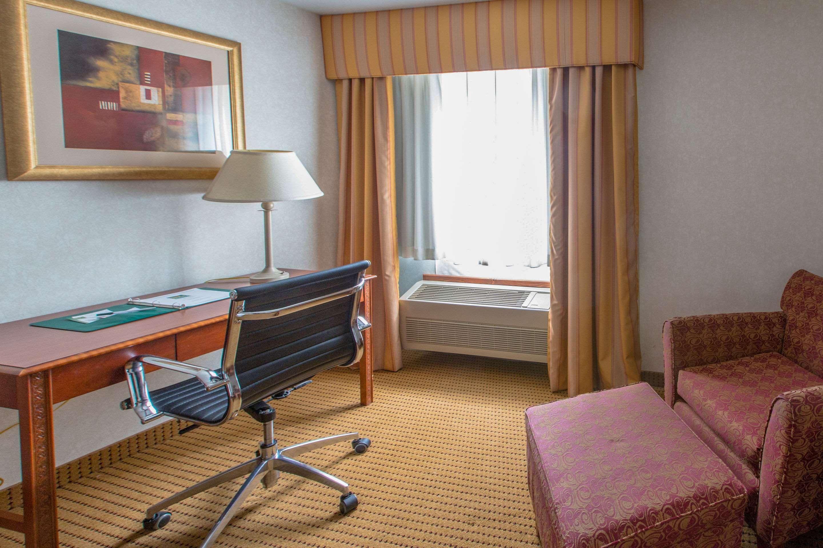 Quality Inn & Suites University Laramie Eksteriør billede
