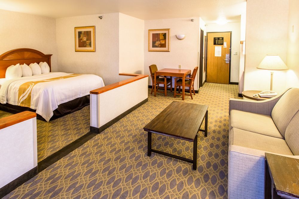 Quality Inn & Suites University Laramie Eksteriør billede