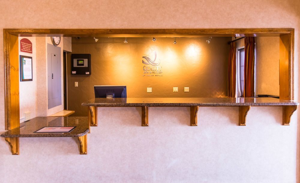 Quality Inn & Suites University Laramie Eksteriør billede